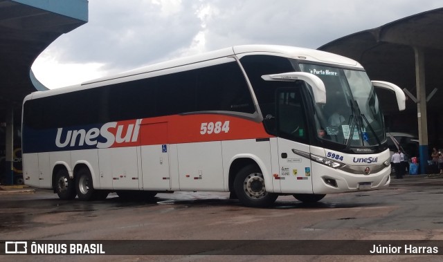 Unesul de Transportes 5984 na cidade de Porto Alegre, Rio Grande do Sul, Brasil, por Júnior Harras. Número da foto: #9567676.