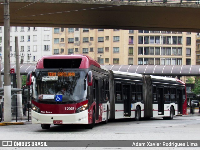 Viação Campo Belo 7 2075 na cidade de São Paulo, São Paulo, Brasil, por Adam Xavier Rodrigues Lima. Número da foto: #9567826.