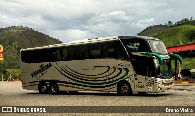 Kharisma Turismo 2037 na cidade de São Paulo, São Paulo, Brasil, por Breno Vieira. Número da foto: #9568123.