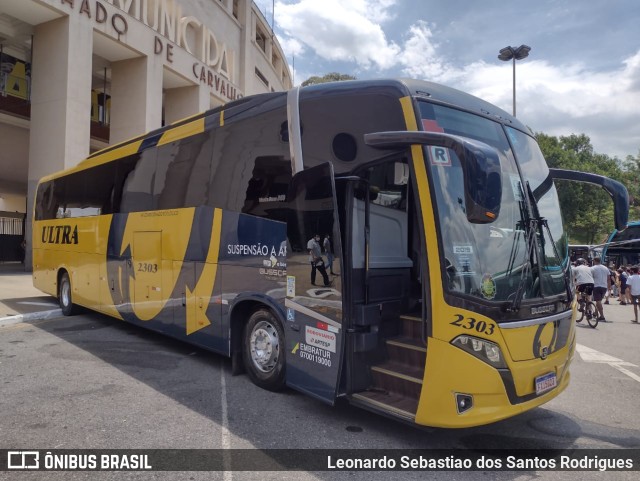 Viação Ultra 2303 na cidade de São Paulo, São Paulo, Brasil, por Leonardo Sebastiao dos Santos Rodrigues. Número da foto: #9566731.