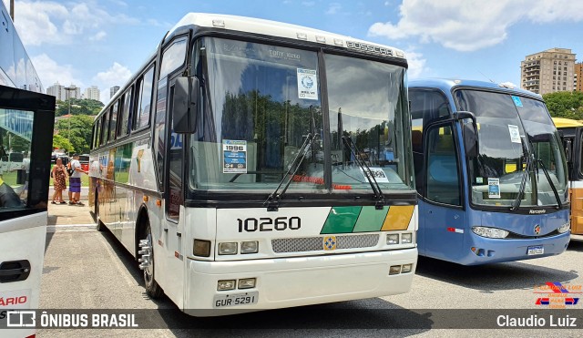 Ônibus Particulares 10260 na cidade de São Paulo, São Paulo, Brasil, por Claudio Luiz. Número da foto: #9567626.