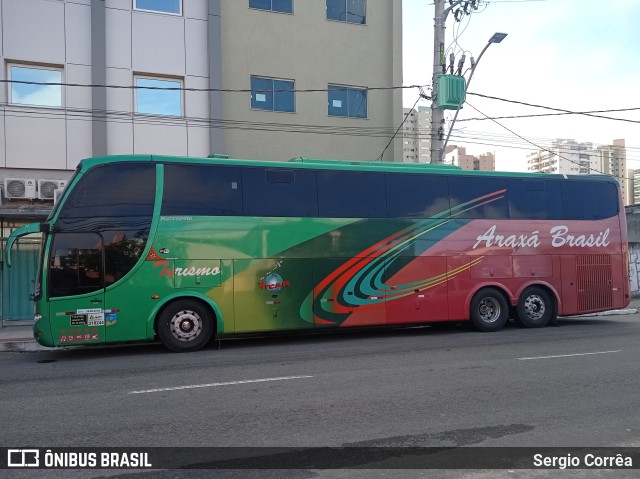 Araxá Brasil 3800 na cidade de Vila Velha, Espírito Santo, Brasil, por Sergio Corrêa. ID da foto: 9518589.