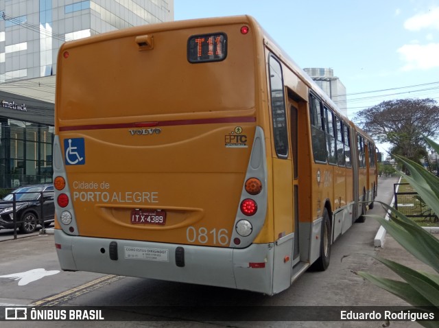Companhia Carris Porto-Alegrense 0816 na cidade de Porto Alegre, Rio Grande do Sul, Brasil, por Eduardo Rodrigues. Número da foto: #9519294.