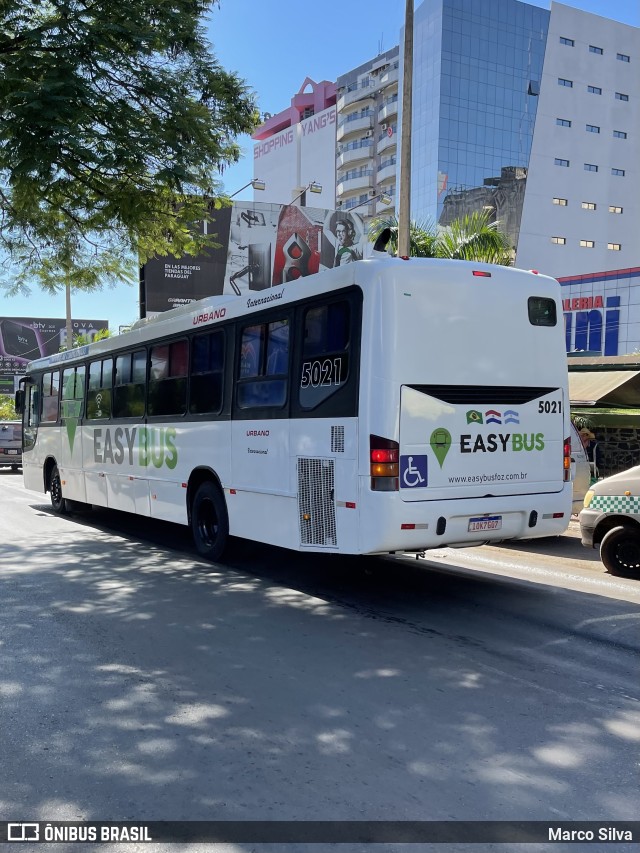 EasyBus 5021 na cidade de Ciudad del Este, Alto Paraná, Paraguai, por Marco Silva. ID da foto: 9572285.