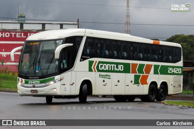 Empresa Gontijo de Transportes 21420 na cidade de Foz do Iguaçu, Paraná, Brasil, por Carlos Kircheim. ID da foto: 9572199.