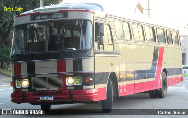 Ônibus Particulares 6489 na cidade de São Paulo, São Paulo, Brasil, por Carlos Júnior. Número da foto: #9572622.