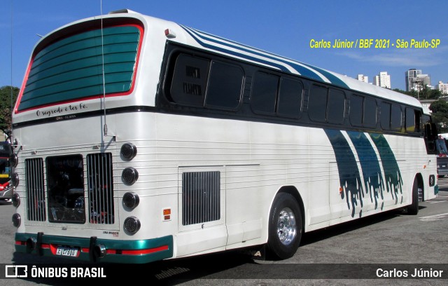 Ônibus Particulares 7160 na cidade de São Paulo, São Paulo, Brasil, por Carlos Júnior. Número da foto: #9572413.