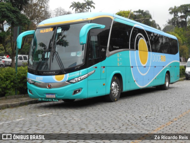 Doce Rio Fretamento e Turismo 6800 na cidade de Petrópolis, Rio de Janeiro, Brasil, por Zé Ricardo Reis. Número da foto: #9574993.