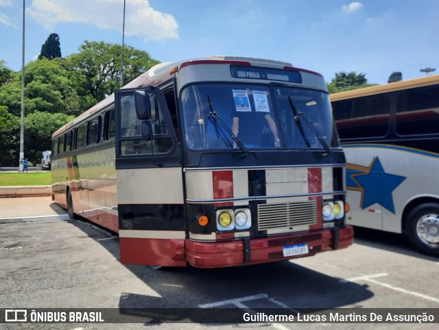 Ônibus Particulares  na cidade de São Paulo, São Paulo, Brasil, por Guilherme Lucas Martins De Assunção. Número da foto: #9579510.