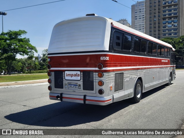 Ônibus Particulares 6500 na cidade de São Paulo, São Paulo, Brasil, por Guilherme Lucas Martins De Assunção. Número da foto: #9579470.