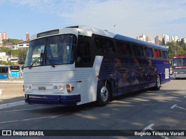 Ônibus Particulares 6789 na cidade de São Paulo, São Paulo, Brasil, por Rogério Teixeira Varadi. ID da foto: 9578698.