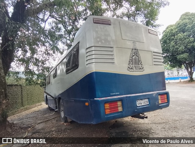 Motorhomes 1829 na cidade de Aparecida, São Paulo, Brasil, por Vicente de Paulo Alves. ID da foto: 9577822.