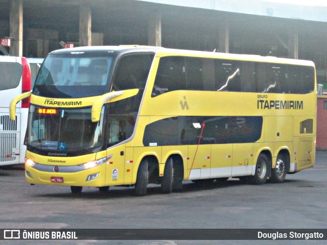 Viação Itapemirim 17021 na cidade de Porto Alegre, Rio Grande do Sul, Brasil, por Douglas Storgatto. Número da foto: #9582426.