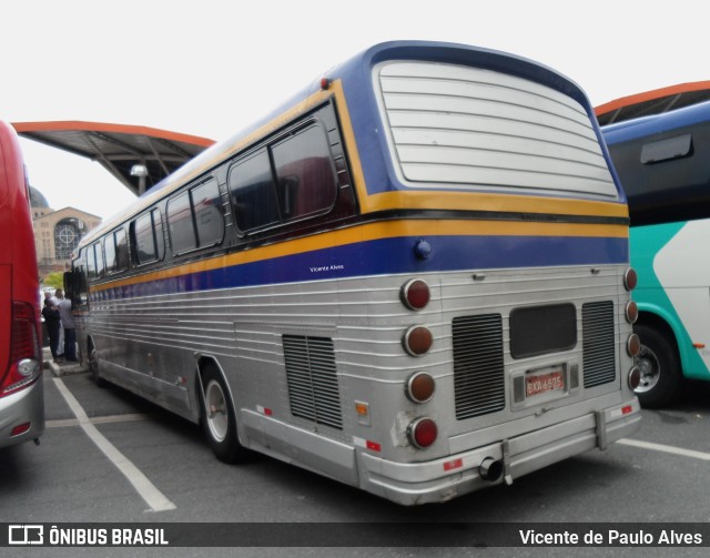 Ônibus Particulares 6575 na cidade de Aparecida, São Paulo, Brasil, por Vicente de Paulo Alves. ID da foto: 9582486.