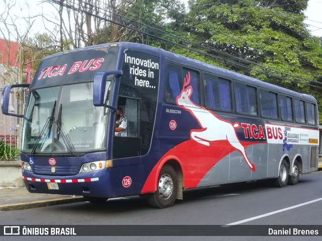 Tica Bus Transportes Internacionales Centroamericanos 126 na cidade de San Vicente, Moravia, San José, Costa Rica, por Daniel Brenes. ID da foto: 9580324.