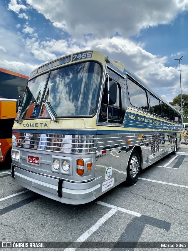 Viação Cometa 7455 na cidade de São Paulo, São Paulo, Brasil, por Marco Silva. Número da foto: #9584556.