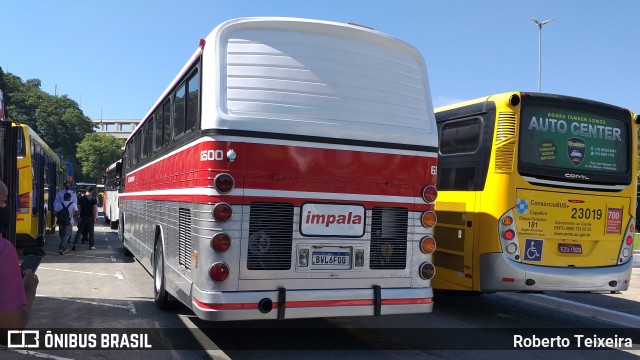 Ônibus Particulares 6500 na cidade de São Paulo, São Paulo, Brasil, por Roberto Teixeira. ID da foto: 9585284.