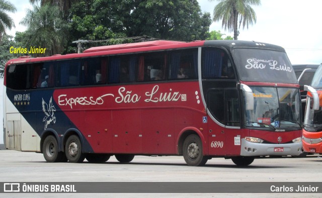 Expresso São Luiz 6890 na cidade de Goiânia, Goiás, Brasil, por Carlos Júnior. Número da foto: #9591889.