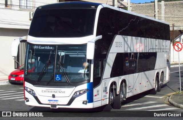 Auto Viação Catarinense 321315 na cidade de Balneário Camboriú, Santa Catarina, Brasil, por Daniel Cezari. Número da foto: #9592341.