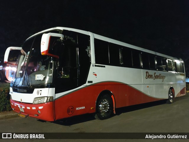 Transportes Campos DON SANTIAGO na cidade de Santa Cruz, Guanacaste, Costa Rica, por Alejandro Gutiérrez. Número da foto: #9590749.