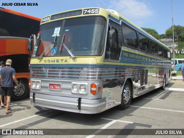 Viação Cometa 7455 na cidade de São Paulo, São Paulo, Brasil, por JULIO SILVA. Número da foto: #9593771.