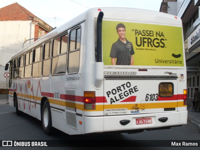 Auto Viação Navegantes 6103 na cidade de Porto Alegre, Rio Grande do Sul, Brasil, por Max Ramos. ID da foto: 9596264.