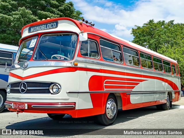 Mercedes-Benz MONOBLOCO O-321HL na cidade de São Paulo, São Paulo, Brasil, por Matheus Gabriel dos Santos. Número da foto: #9596028.