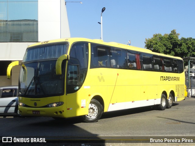 Viação Itapemirim 8915 na cidade de Rio de Janeiro, Rio de Janeiro, Brasil, por Bruno Pereira Pires. ID da foto: 9595766.