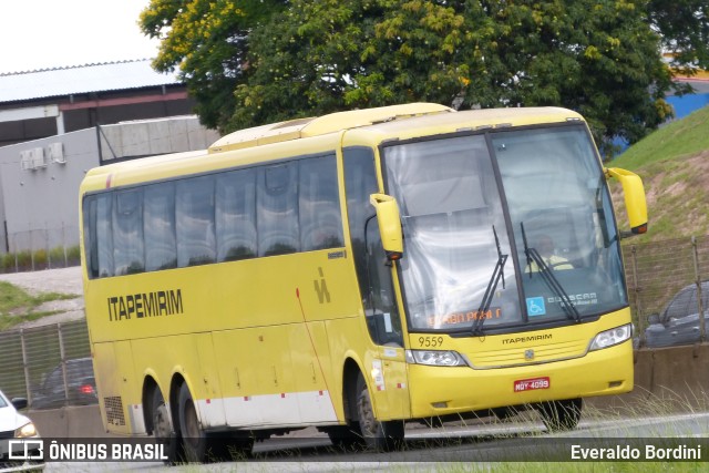 Viação Itapemirim 9559 na cidade de São José dos Campos, São Paulo, Brasil, por Everaldo Bordini. Número da foto: #9593997.