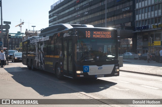 Helsingin Bussiliikenne 801 na cidade de Helsinki, Uusimaa, Finlândia, por Donald Hudson. Número da foto: #9593769.