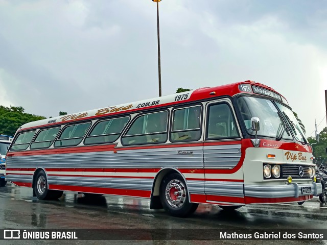 Vip Bus Comércio de Ônibus 1975 na cidade de São Paulo, São Paulo, Brasil, por Matheus Gabriel dos Santos. Número da foto: #9596309.