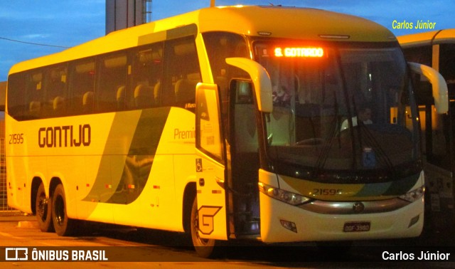 Empresa Gontijo de Transportes 21595 na cidade de Goiânia, Goiás, Brasil, por Carlos Júnior. ID da foto: 9599675.