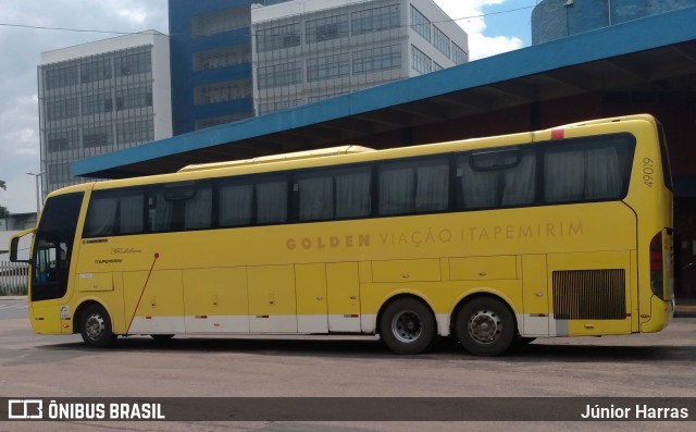 Viação Itapemirim 49019 na cidade de Porto Alegre, Rio Grande do Sul, Brasil, por Júnior Harras. Número da foto: #9597700.