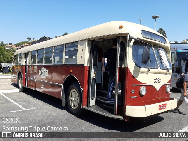 CMTC - Companhia Municipal de Transportes Coletivos 3093 na cidade de São Paulo, São Paulo, Brasil, por JULIO SILVA. ID da foto: 9600583.