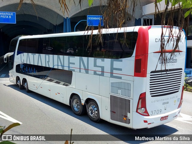 Auto Viação Catarinense 3709 na cidade de Volta Redonda, Rio de Janeiro, Brasil, por Matheus Martins da Silva. ID da foto: 9597166.