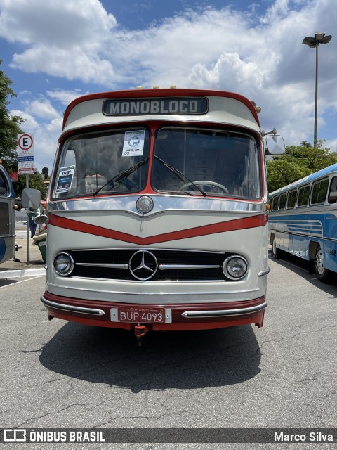 Mercedes-Benz 4093 na cidade de São Paulo, São Paulo, Brasil, por Marco Silva. ID da foto: 9601193.