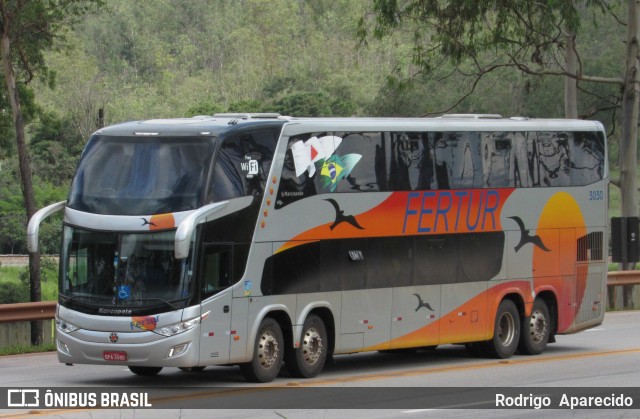 Fertur Turismo 3030 na cidade de Conselheiro Lafaiete, Minas Gerais, Brasil, por Rodrigo  Aparecido. Número da foto: #9603493.