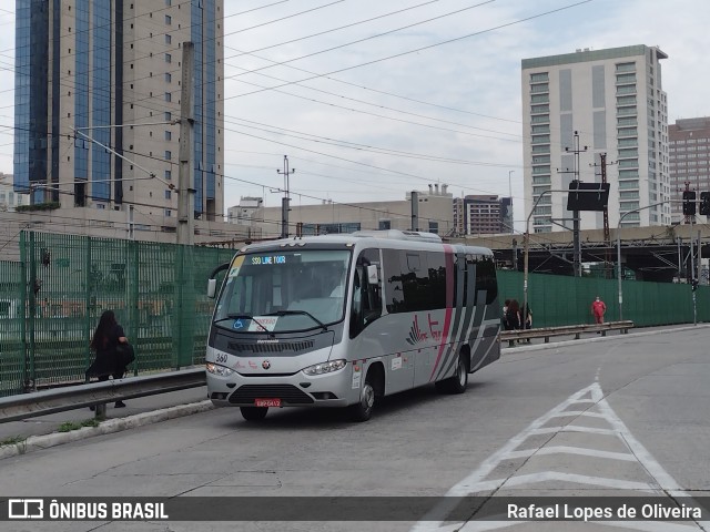 Expresso Line Tour 360 na cidade de São Paulo, São Paulo, Brasil, por Rafael Lopes de Oliveira. Número da foto: #9602158.
