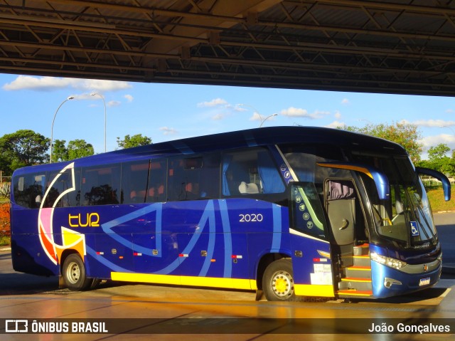 Ônibus Particulares 2020 na cidade de Brasília, Distrito Federal, Brasil, por João Gonçalves. Número da foto: #9601069.