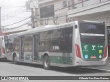 Via Sudeste Transportes S.A. 5 1195 na cidade de São Paulo, São Paulo, Brasil, por Gilberto Dos Reis Ramos. Número da foto: #:id.