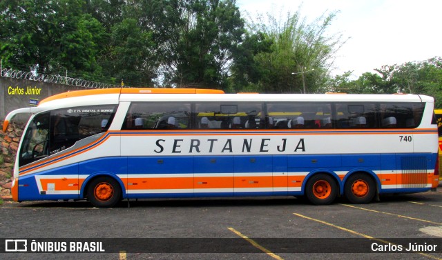 Viação Sertaneja 740 na cidade de Caldas Novas, Goiás, Brasil, por Carlos Júnior. Número da foto: #9521050.