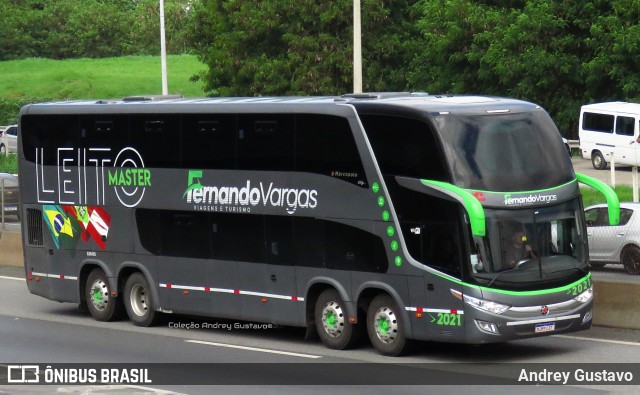 Ônibus Particulares 2014 na cidade de Aparecida, São Paulo, Brasil, por Andrey Gustavo. ID da foto: 9521625.