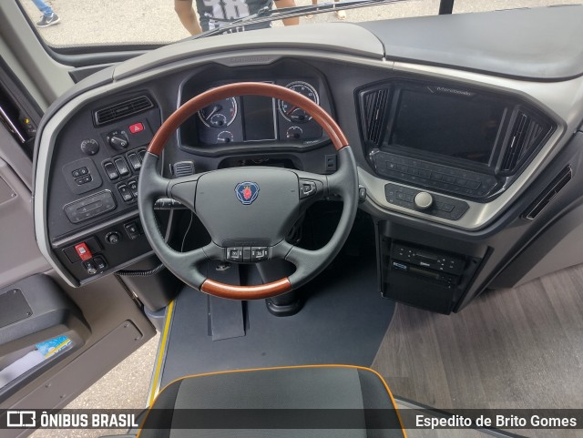 Santa Maria Fretamento e Turismo > Transportes Santa Maria(SP) 1100 na cidade de São Paulo, São Paulo, Brasil, por Espedito de Brito Gomes. Número da foto: #9605098.