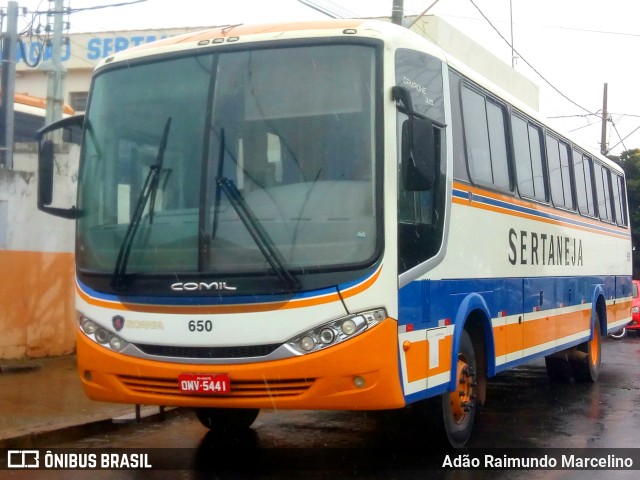 Viação Sertaneja 650 na cidade de João Pinheiro, Minas Gerais, Brasil, por Adão Raimundo Marcelino. ID da foto: 9608671.