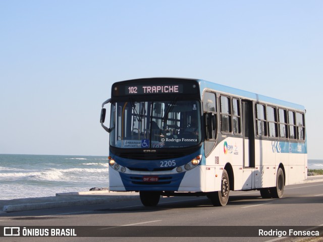 Empresa São Francisco 2205 na cidade de Maceió, Alagoas, Brasil, por Rodrigo Fonseca. Número da foto: #9605183.