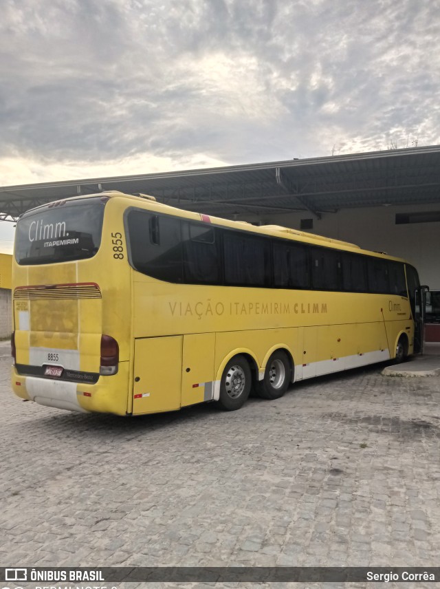 Viação Itapemirim 8855 na cidade de Teixeira de Freitas, Bahia, Brasil, por Sergio Corrêa. ID da foto: 9610263.