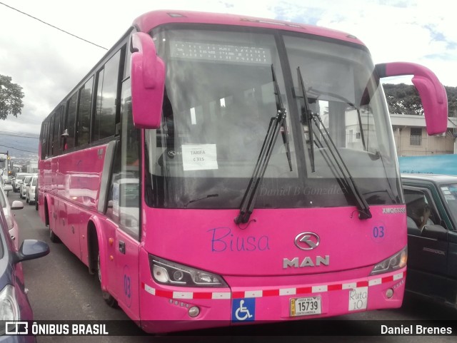 BIUSA 03 na cidade de Merced, San José, San José, Costa Rica, por Daniel Brenes. Número da foto: #9611616.