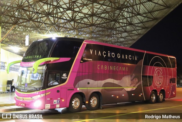 Viação Garcia 8694 na cidade de Maringá, Paraná, Brasil, por Rodrigo Matheus. Número da foto: #9611301.