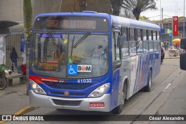 Radial Transporte Coletivo 41.033 na cidade de Suzano, São Paulo, Brasil, por César Alexandre. ID da foto: 9610654.