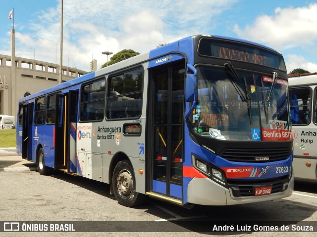 BBTT - Benfica Barueri Transporte e Turismo 27.623 na cidade de São Paulo, São Paulo, Brasil, por André Luiz Gomes de Souza. ID da foto: 9524528.